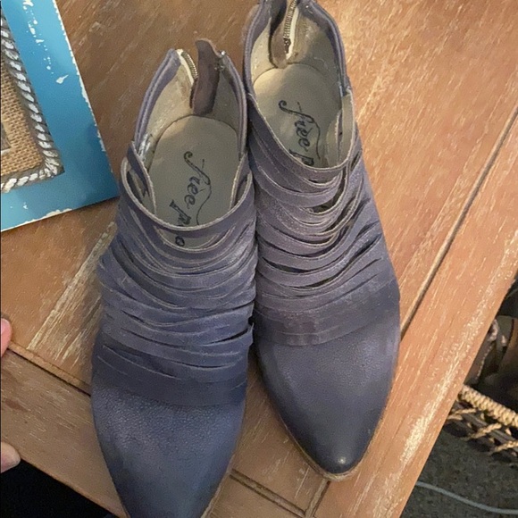 Free People Lost Valley. - Picture 2 of 5